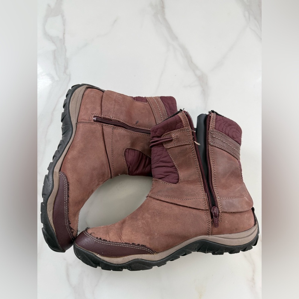 Merrell Tan and Burgundy Outdoor Boots - Picture 7 of 10